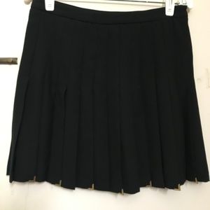 Zara pleated skirt Size 4 Black